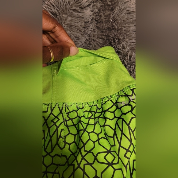 Women's Nike Neon Green & Black Dri-Fit Running Shorts, Small - Picture 10 of 11